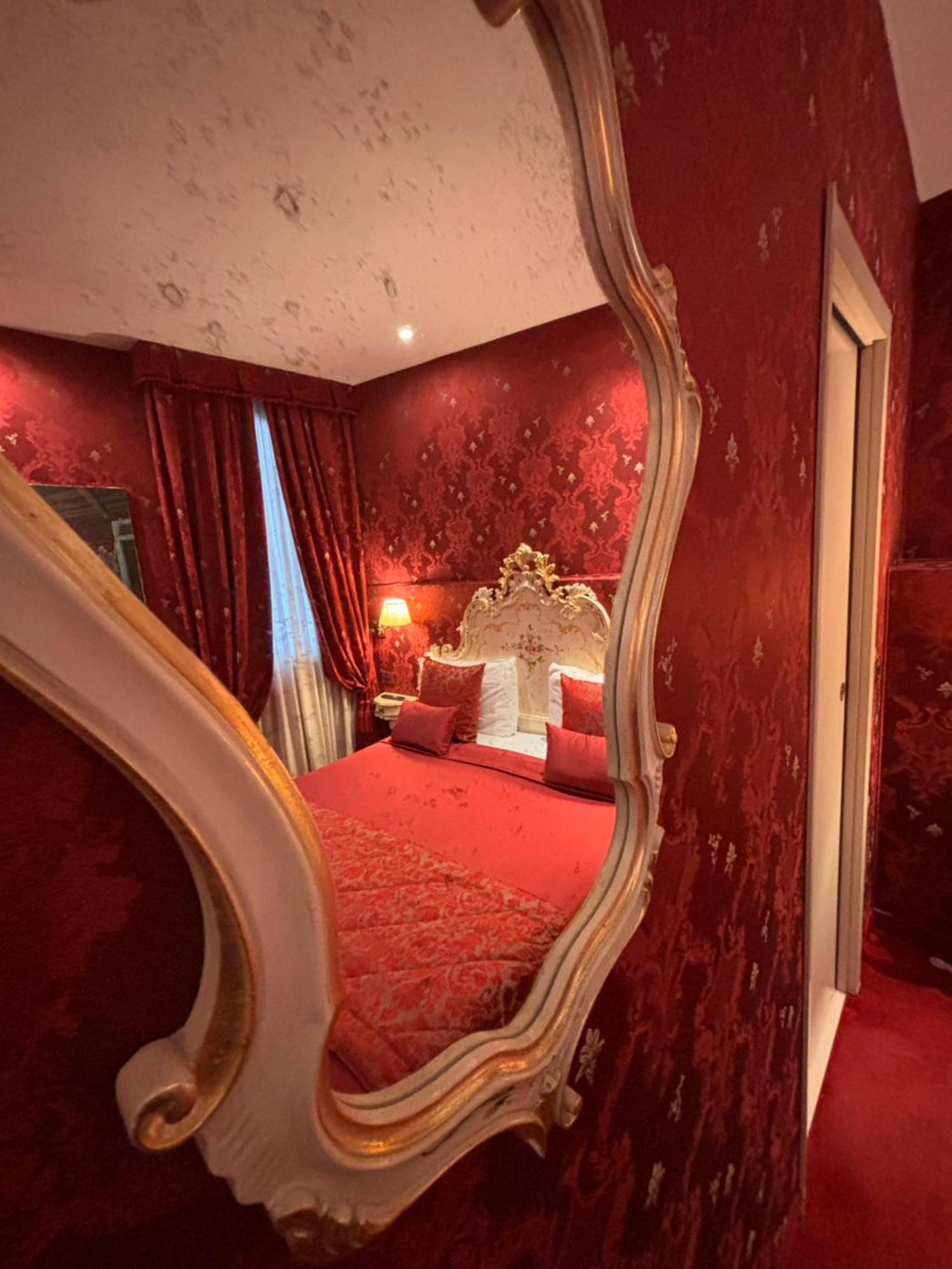 Hotel Al Graspo De Ua Wenecja Zewnętrze zdjęcie