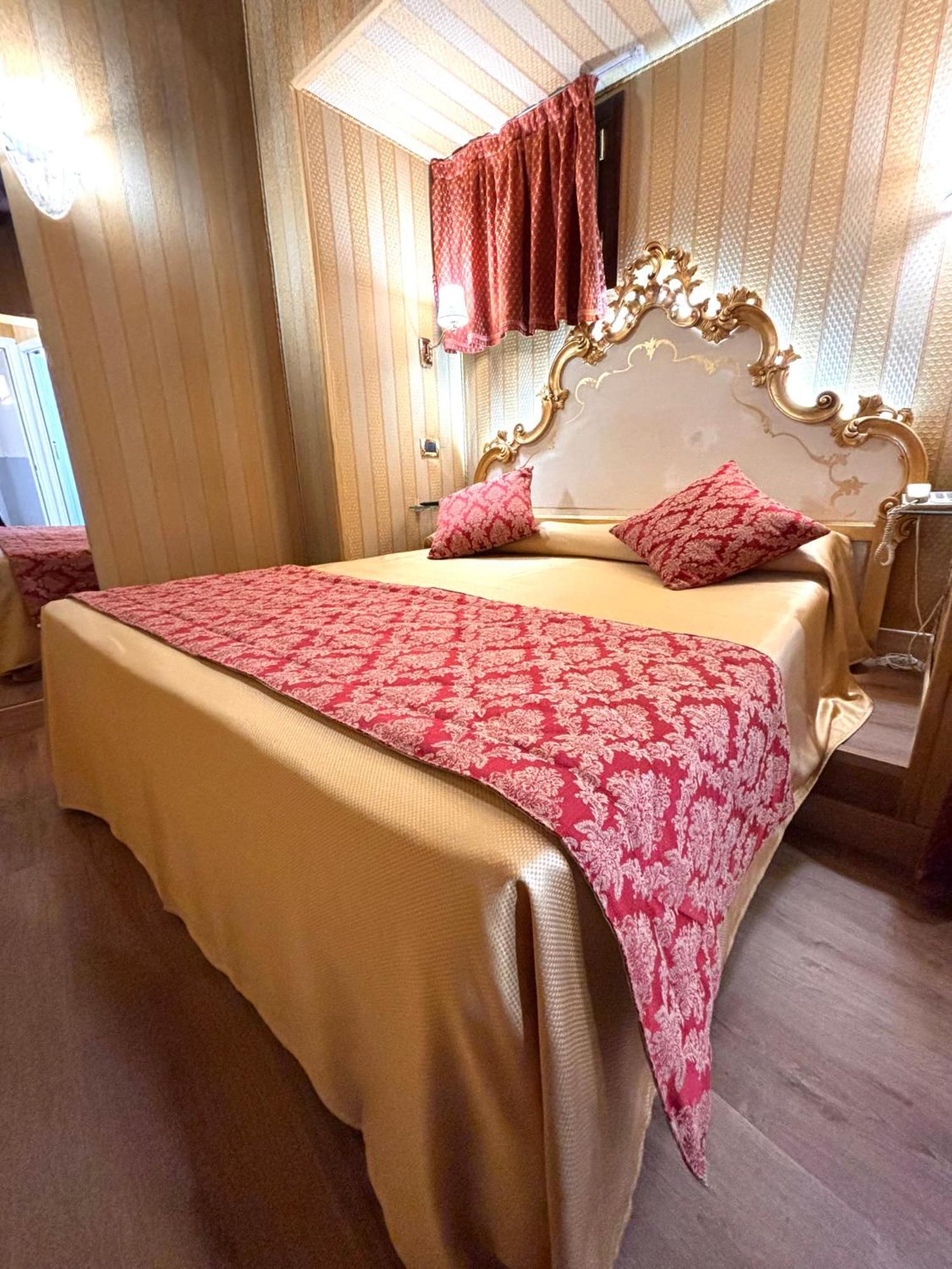 Hotel Al Graspo De Ua Wenecja Zewnętrze zdjęcie
